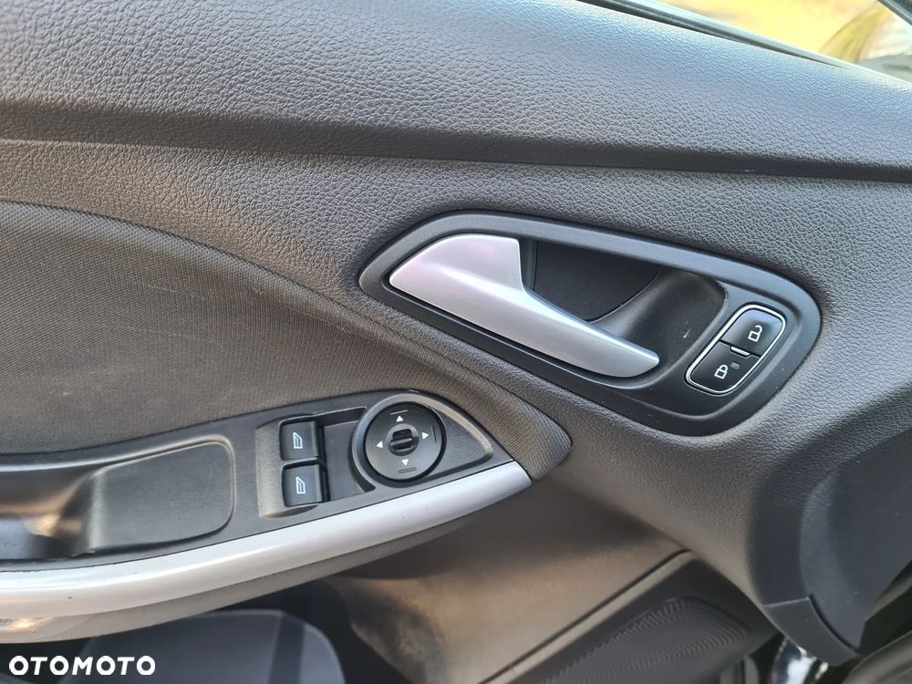 Ford Focus - 14