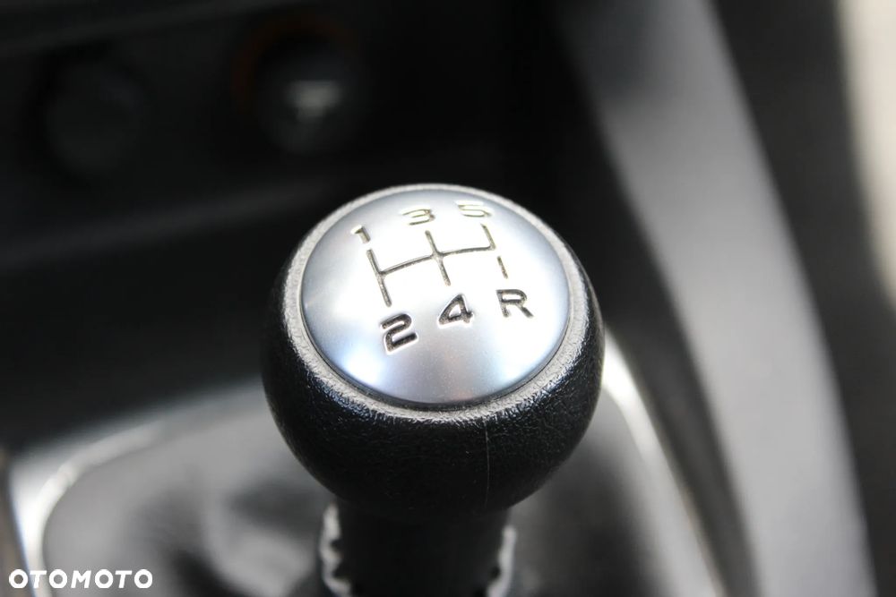 Citroën C4 1.6 VTi Attraction - 32