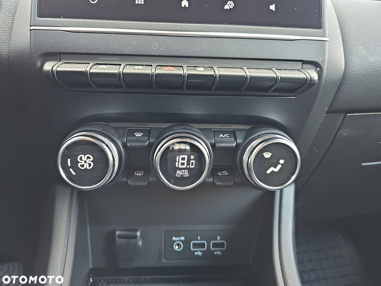Renault Captur 1.0 TCe Techno - 16