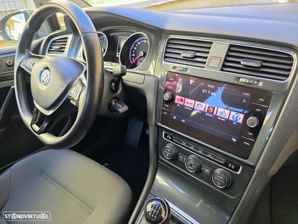 VW Golf 1.0 TSI Confortline - 45