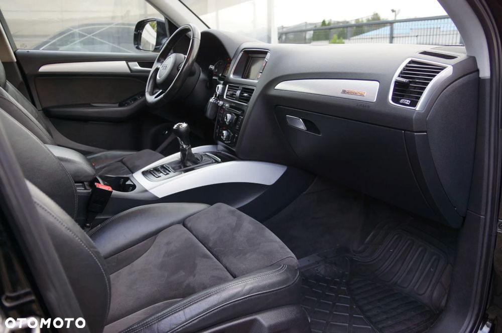 Audi Q5 2.0 TDI quattro - 25