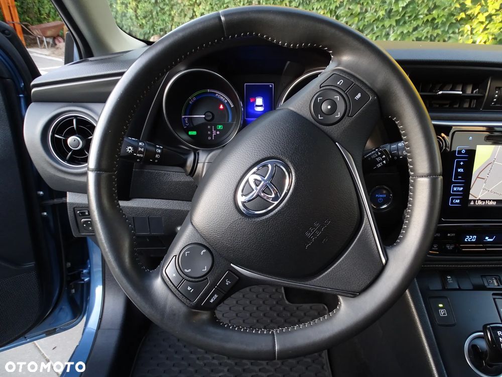 Toyota Auris 1.8 HSD Luna - 18