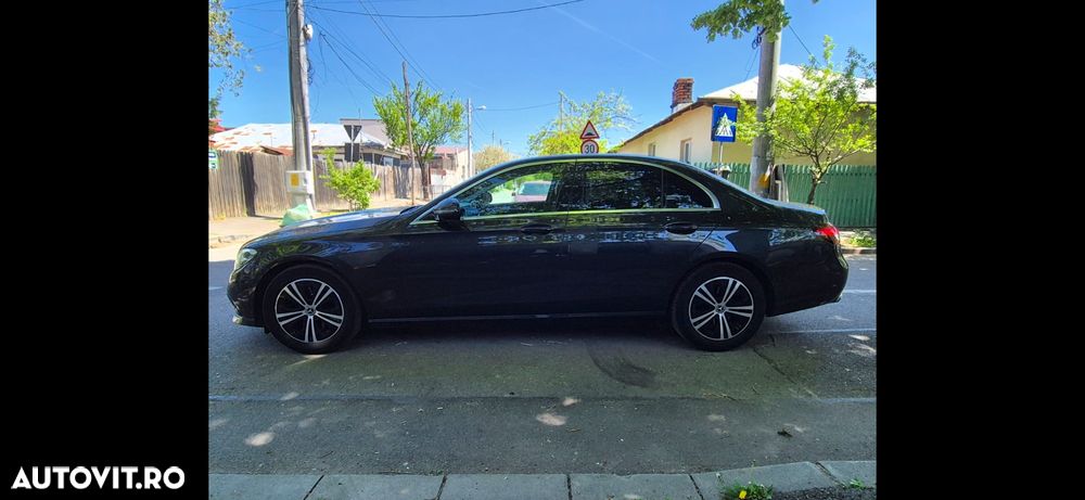 Mercedes-Benz E 220 d 9G-TRONIC - 8