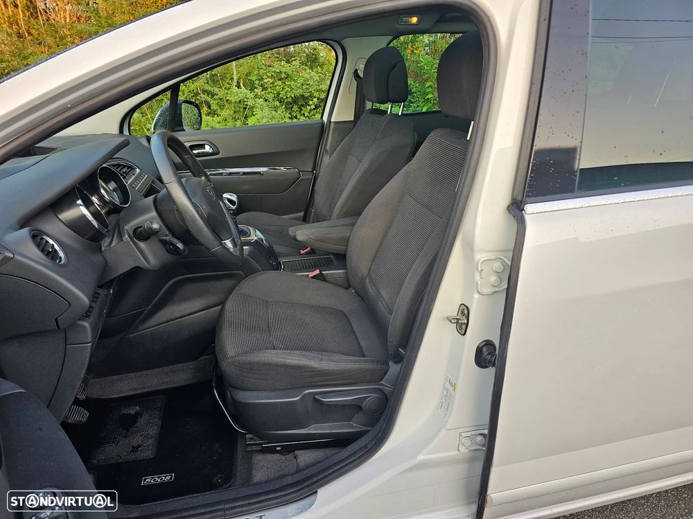 Peugeot 5008 1.6 HDi 7L Allure - 11