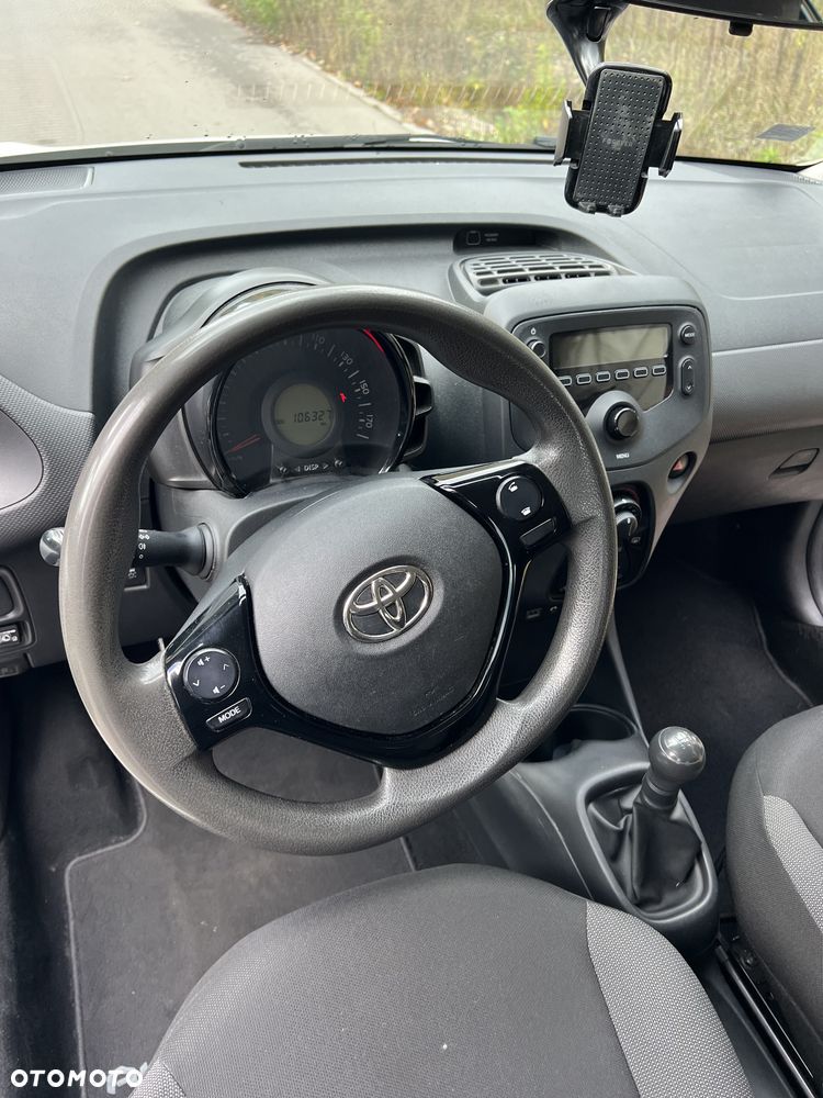 Toyota Aygo 1.0 VVT-i Black Edition - 10