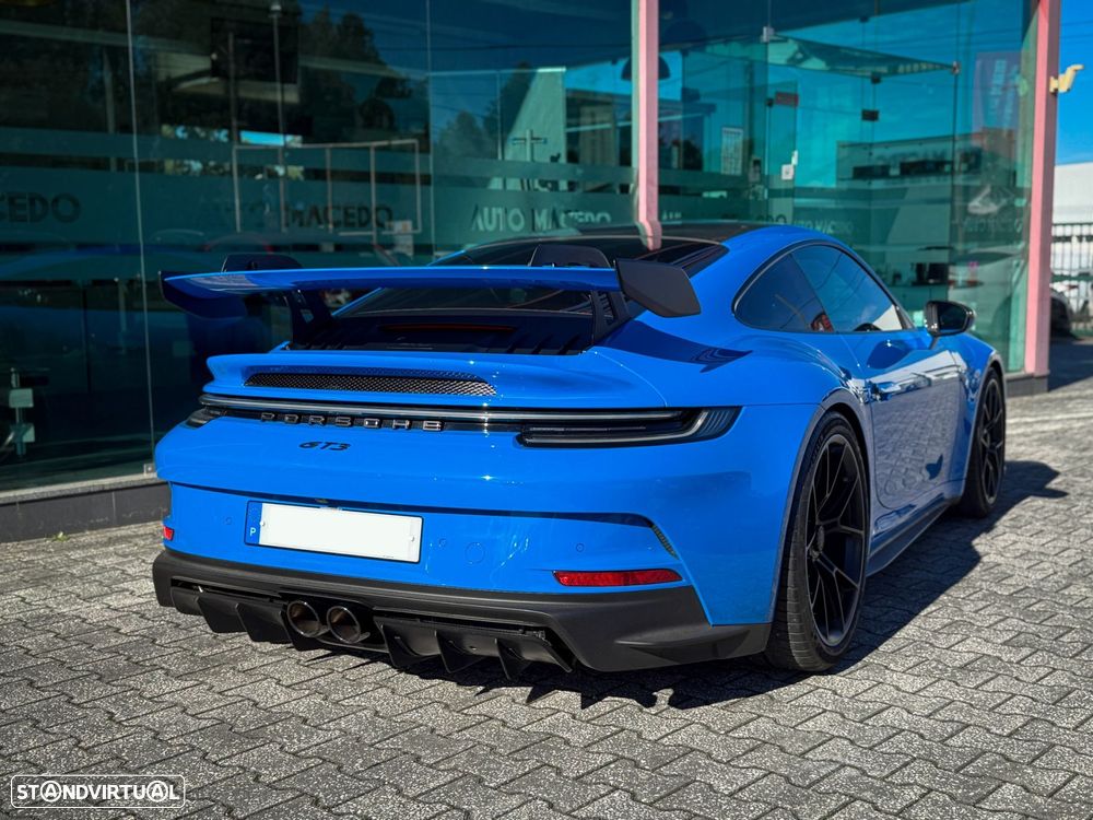 Porsche 911 Série F - 25