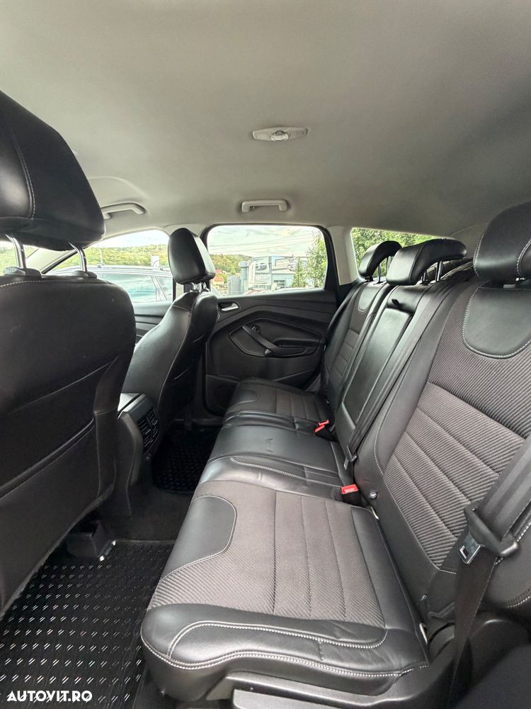 Ford Kuga 2.0 TDCi 4x4 Aut. Titanium - 13