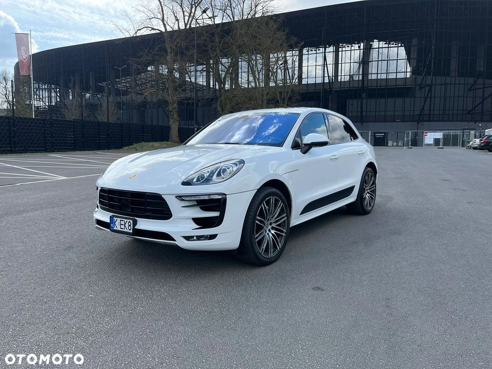 Porsche Macan - 3