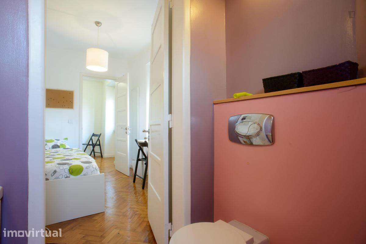 Quarto - localizado em Alameda Lisbon - Grande imagem: 5/19