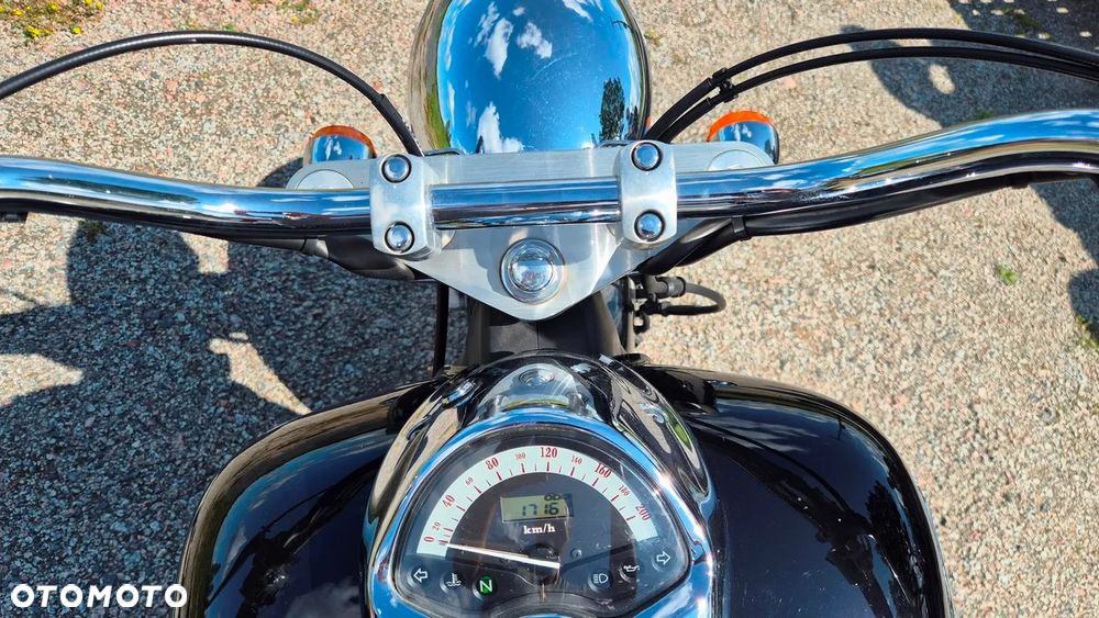 Honda VTX - 12