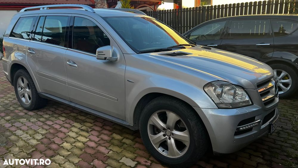 Mercedes-Benz GL - 7