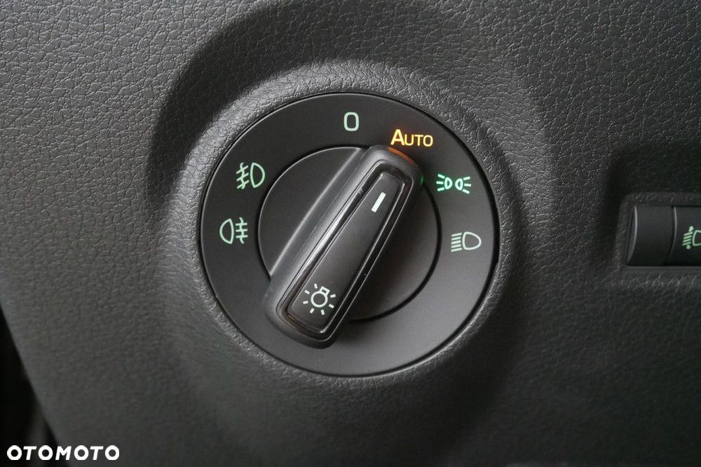 Skoda Fabia 1.0 TSI Ambition Plus - 23