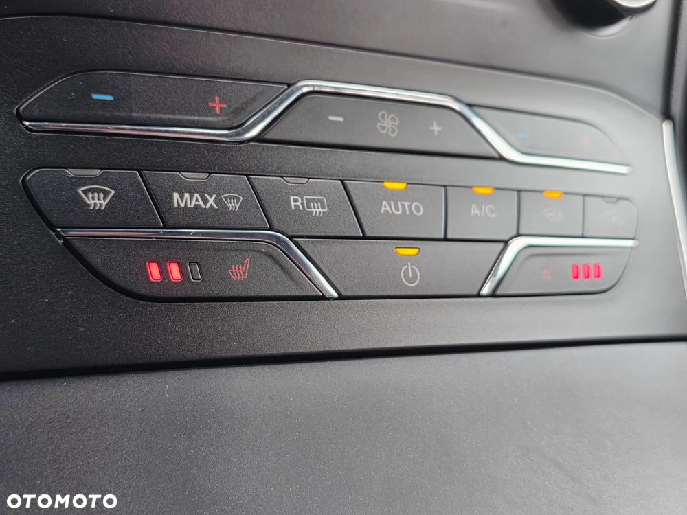 Ford S-Max 2.0 EcoBlue ST-LINE - 25