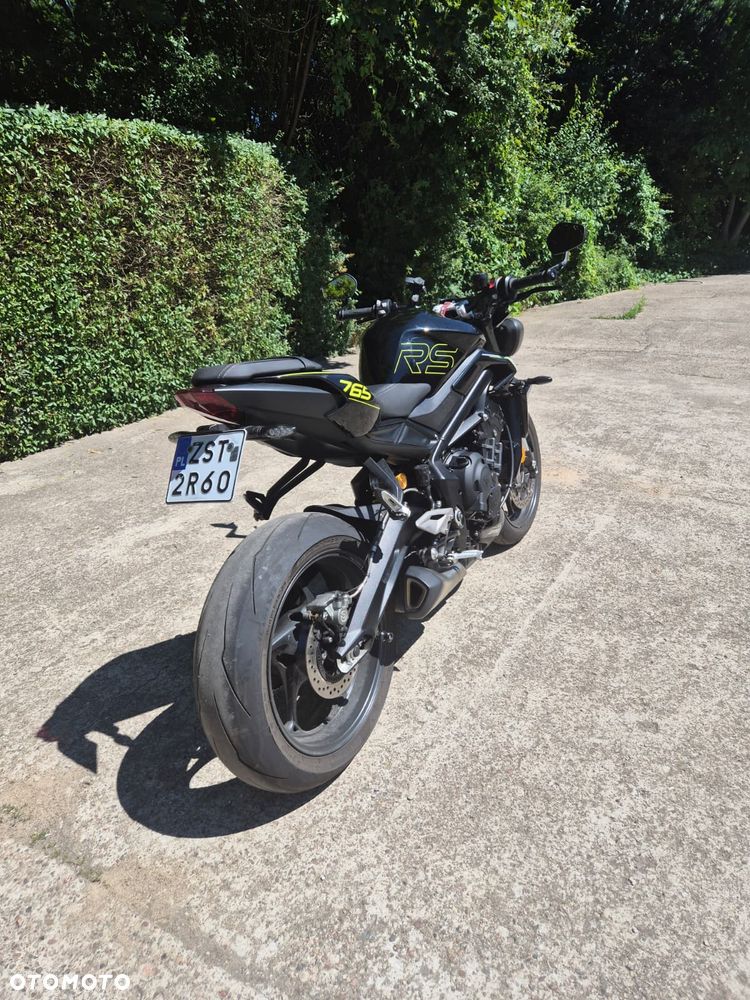 Triumph Street Triple - 3