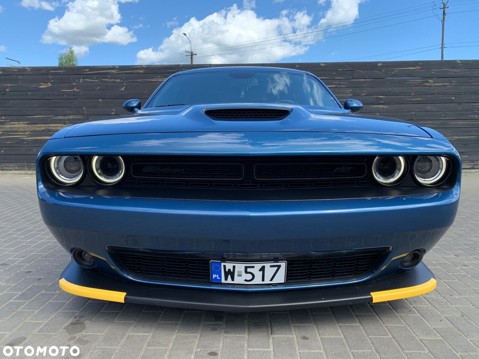 Dodge Challenger - 6