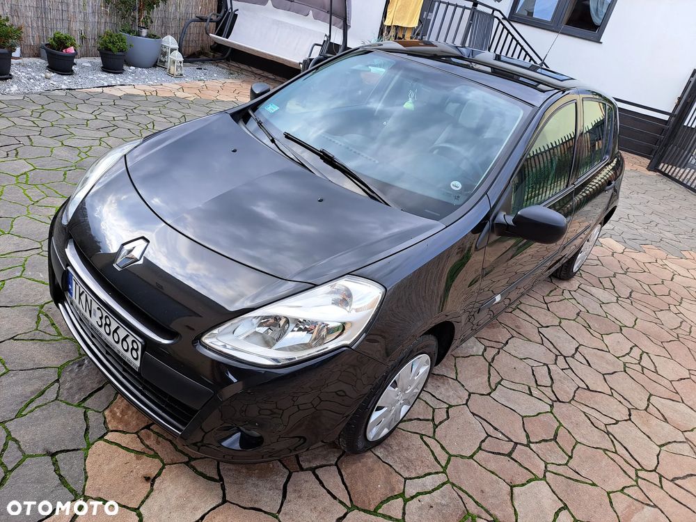 Renault Clio 1.2 16V Authentique - 11