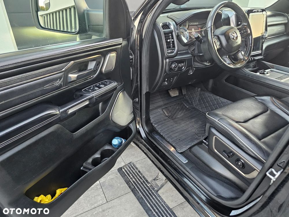 RAM 1500 5.7 Crew Cab Limited - 25