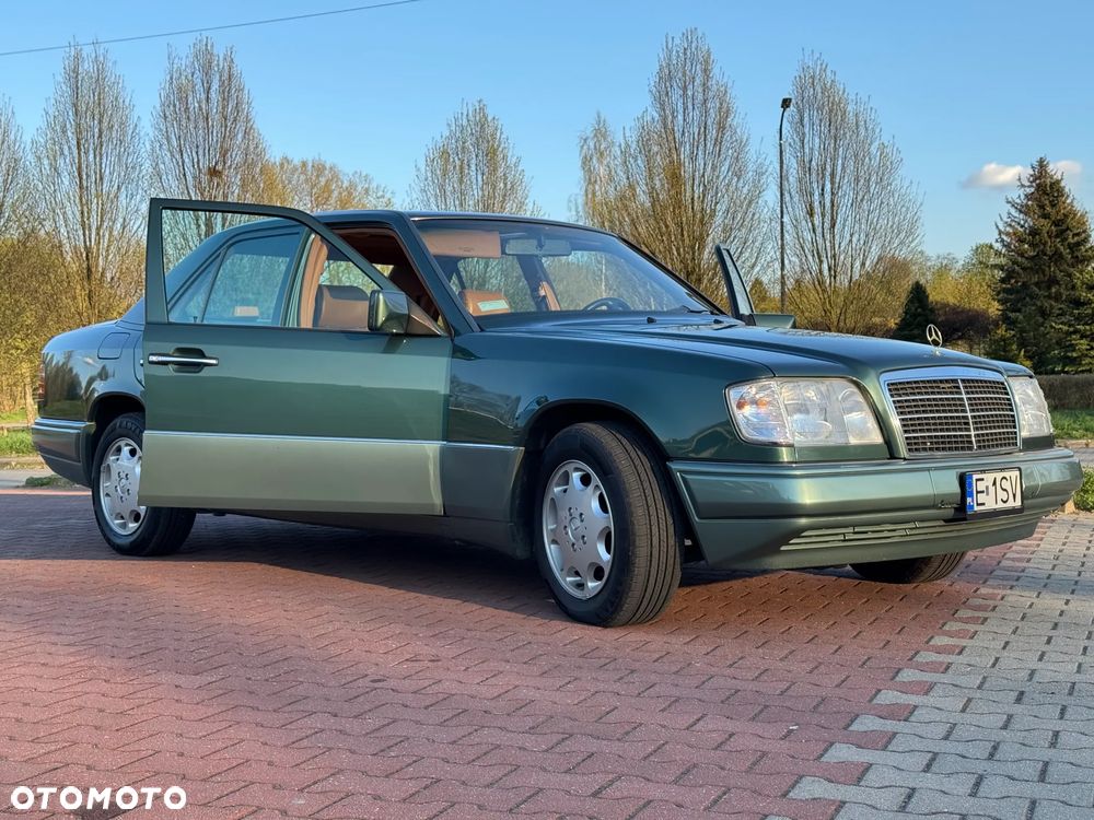 Mercedes-Benz Klasa E - 1