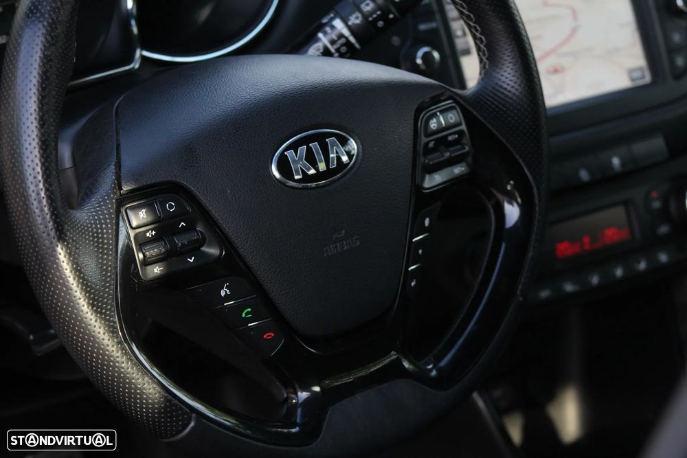 Kia Ceed 1.6 CRDi GT Line - 37