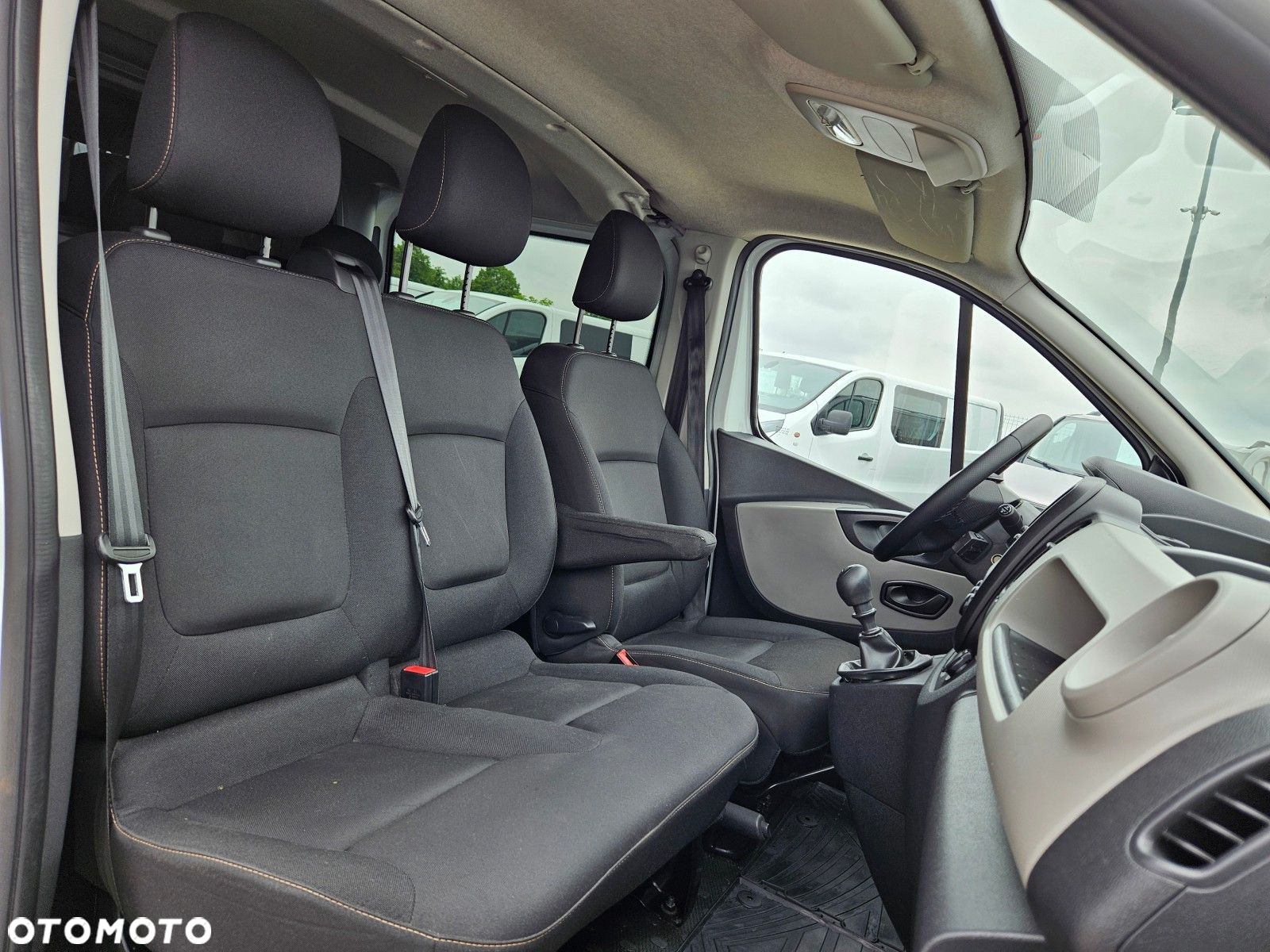 Renault Trafic Long *59900zł NETTO* Brygadówka 6 osób 1,6dCi/120KM - 26
