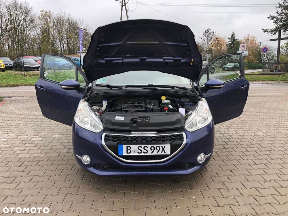 Peugeot 208 PureTech 82 Start & Stop Style - 13