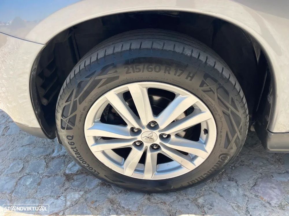 Mitsubishi ASX 1.8 DI-D Intense - 9