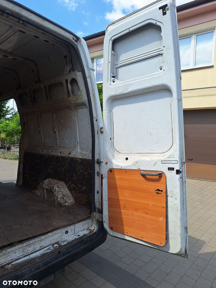 Ford Transit - 6
