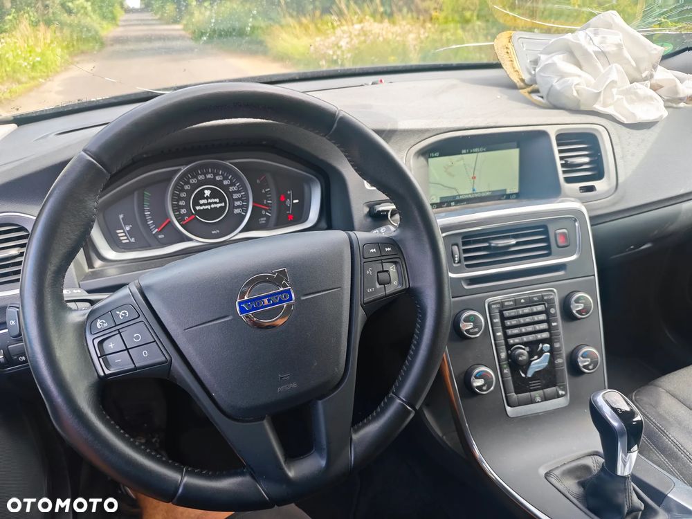Volvo V60 D3 Drive-E Kinetic - 35