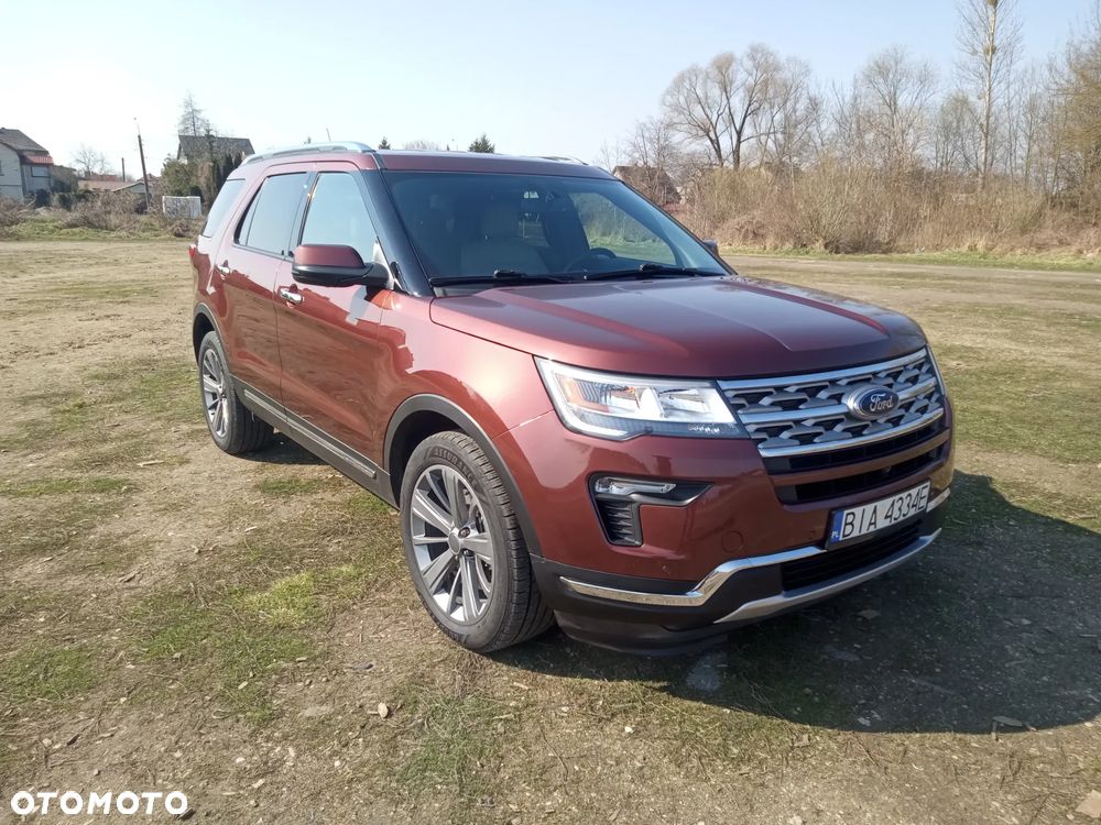 Ford Explorer - 1