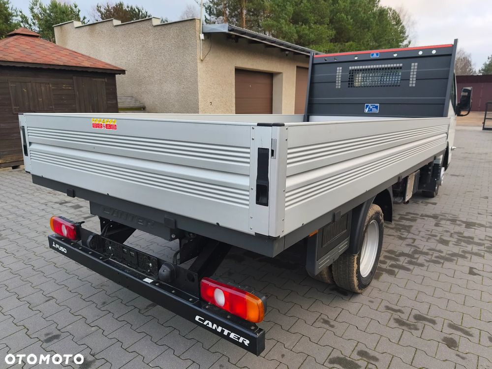 Mitsubishi Fuso Canter - 4