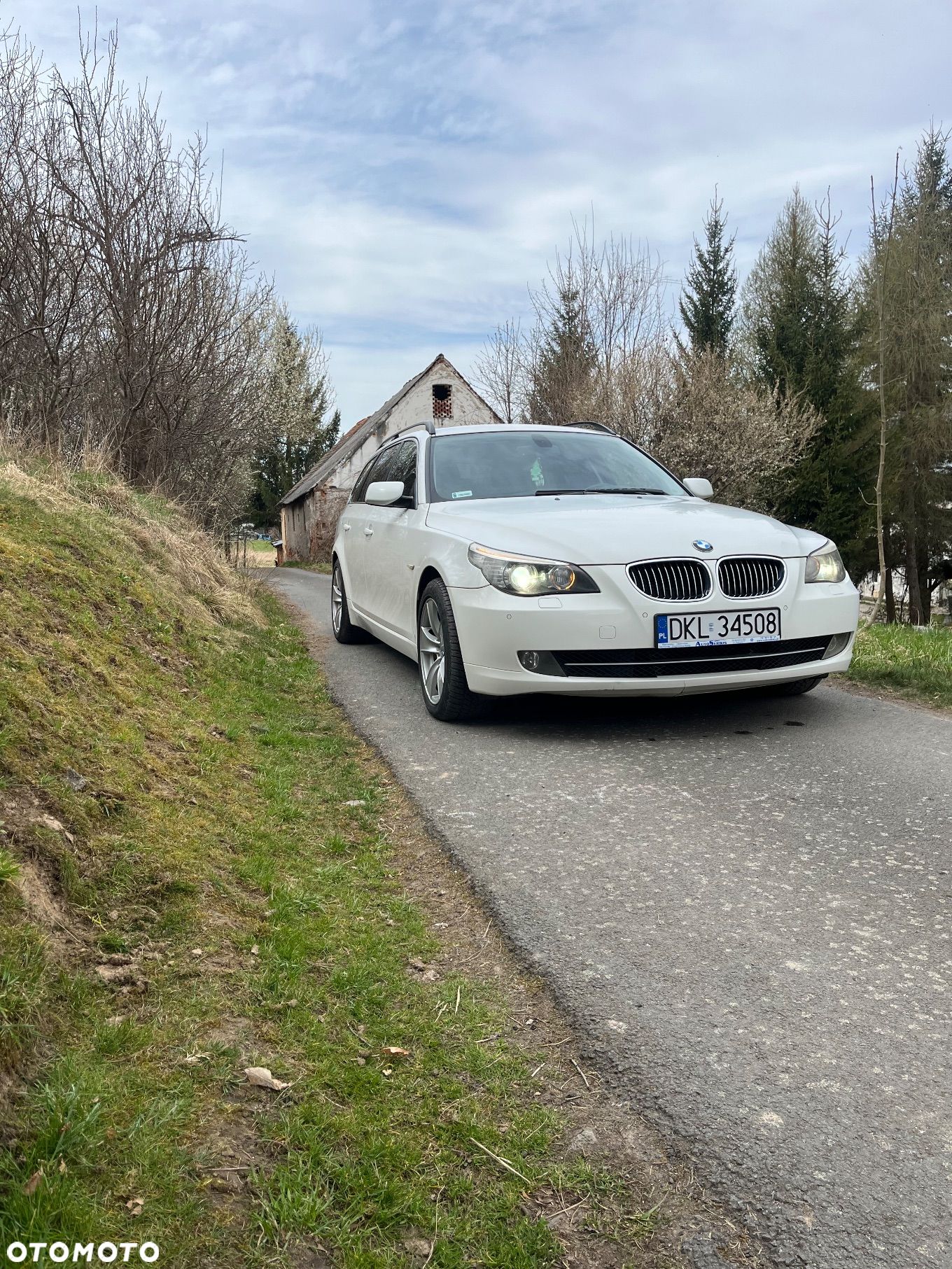 BMW Seria 5 530d xDrive Touring - 1