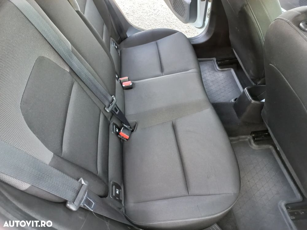 Renault Clio V TCe Zen - 14