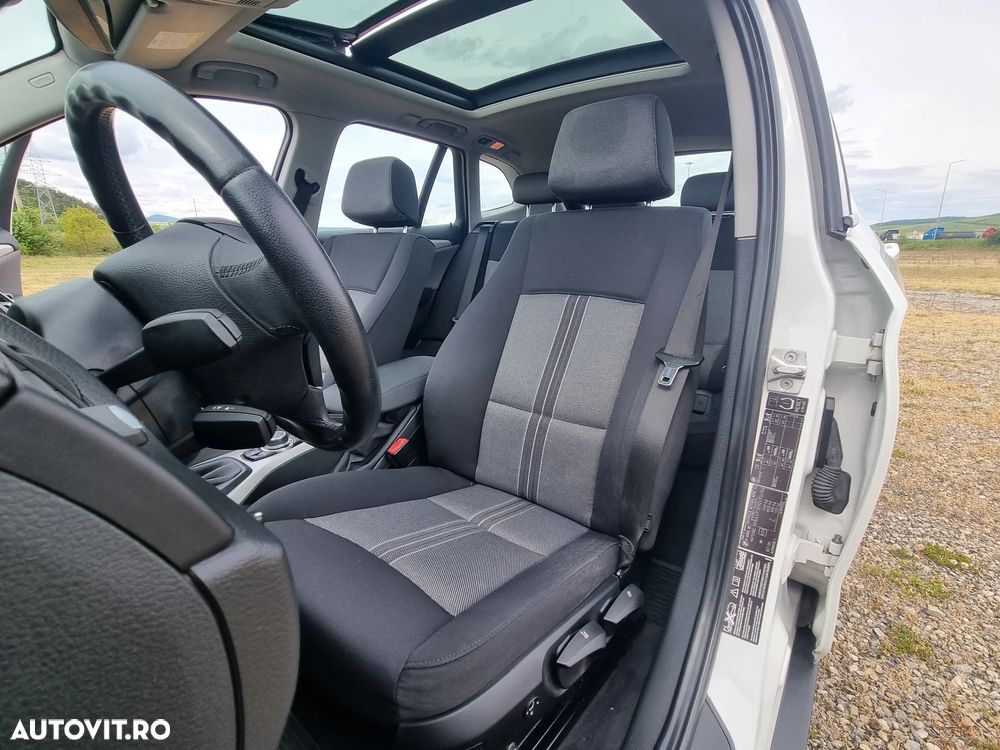 BMW X1 xDrive18d Aut. Sport Line - 10