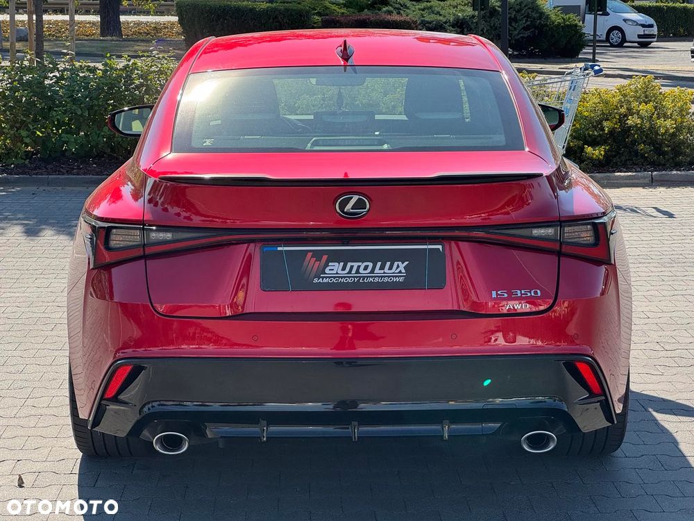 Lexus IS - 16