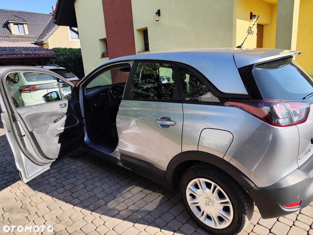 Opel Crossland X 1.2 Enjoy - 2