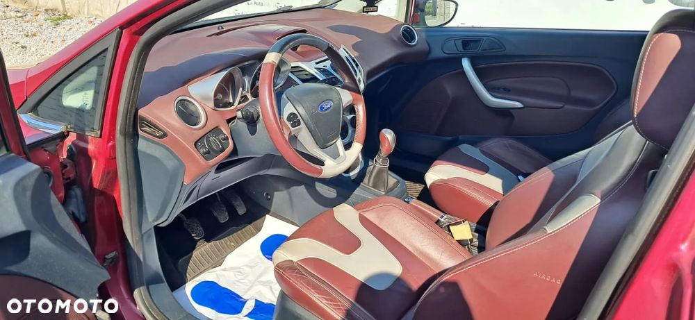 Ford Fiesta 1.6 Ti-VCT Titanium - 8