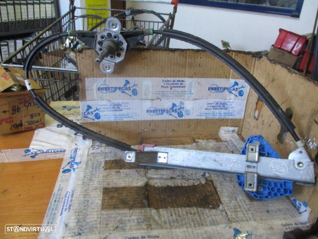 Elevador Manual 93BBF27000A FORD MONDEO 1995 5P TD - 1