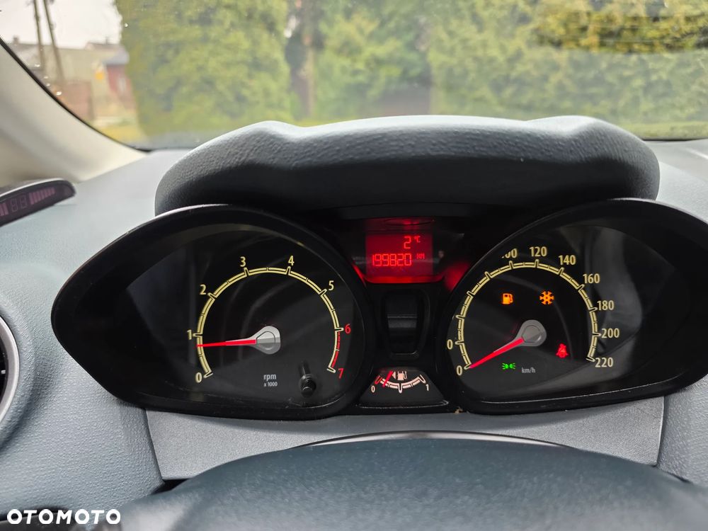 Ford Fiesta 1.25 Viva - 11