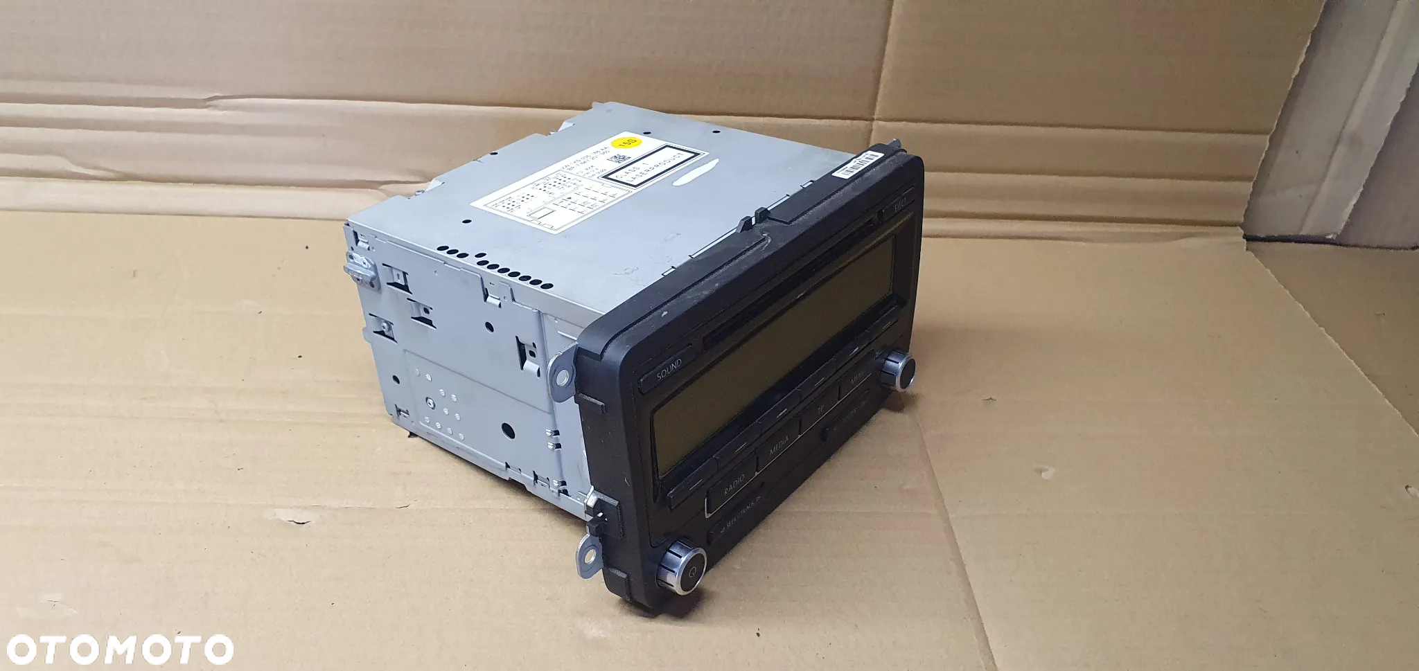 Radio radioodtwarzacz fabryczne VW Passat Touran Golf 1K0035186AA - 4