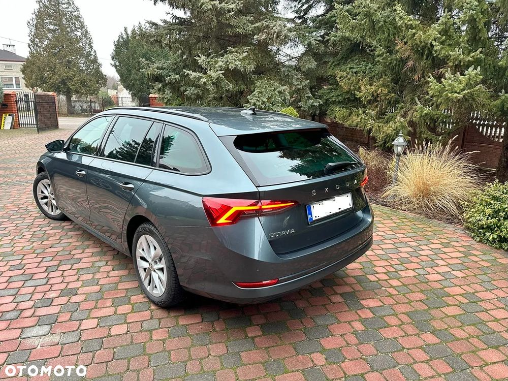 Skoda Octavia 2.0 TDI Ambition - 9