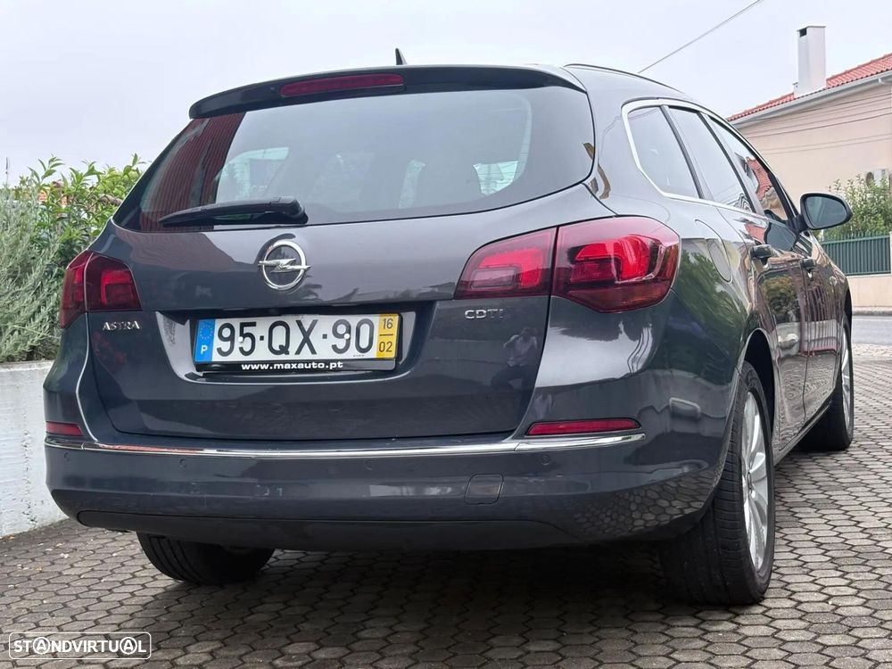 Opel Astra Sports Tourer 1.6 CDTi Executive S/S - 21