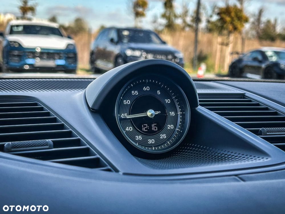Porsche Panamera 4S E-Hybrid PHEV - 18