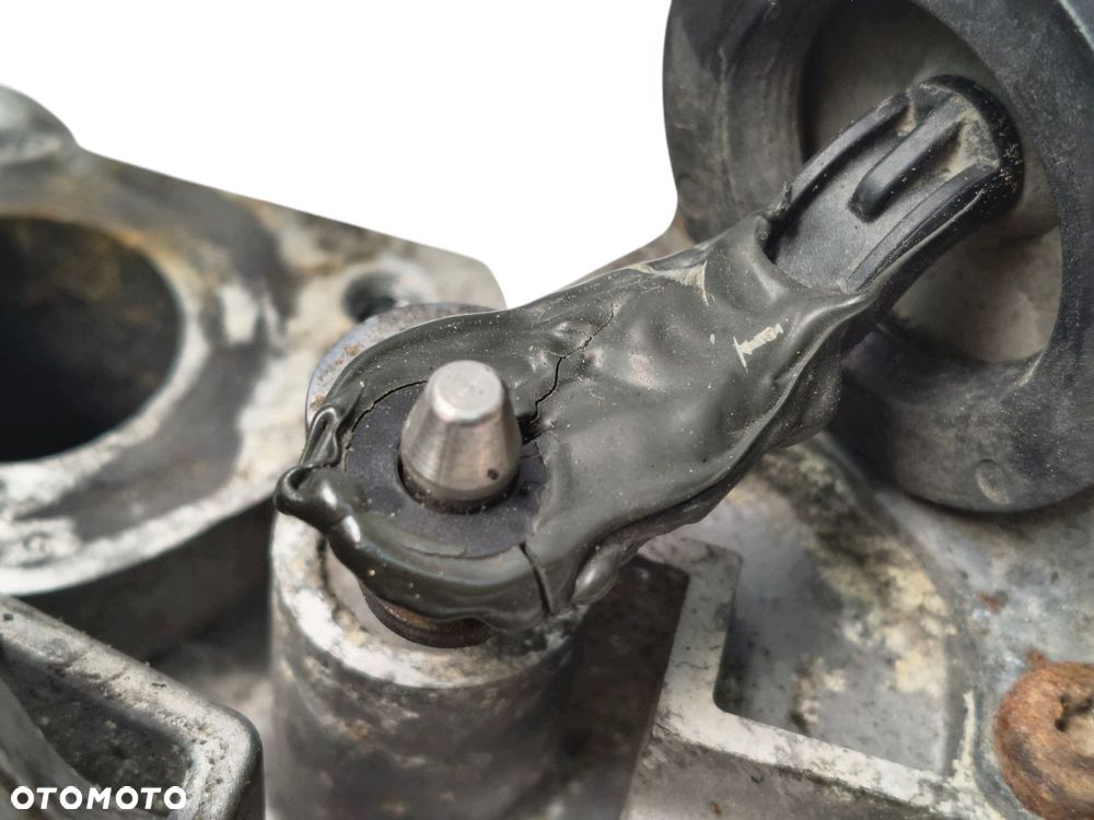 ZAWÓR EGR CHŁODNICA SPALIN Volvo XC60 V60 S60 S90 2.0D D3 D4 31422315 Valeo - 11