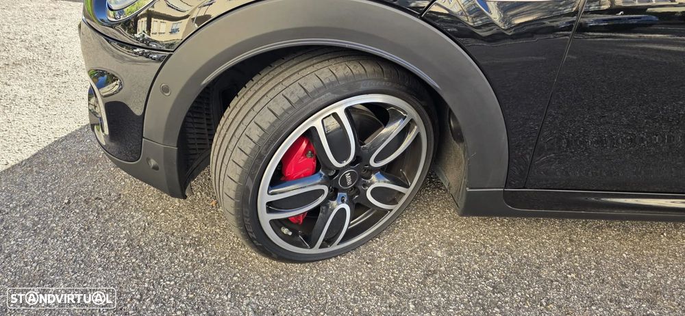 MINI Cabrio John Cooper Works Auto Desportiva - 4