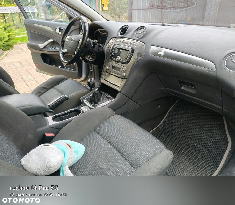 Ford Mondeo - 8