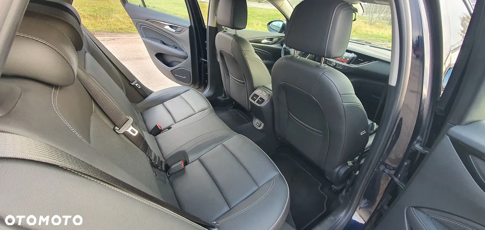 Opel Insignia 1.6 ECOTEC Business Innovation - 16