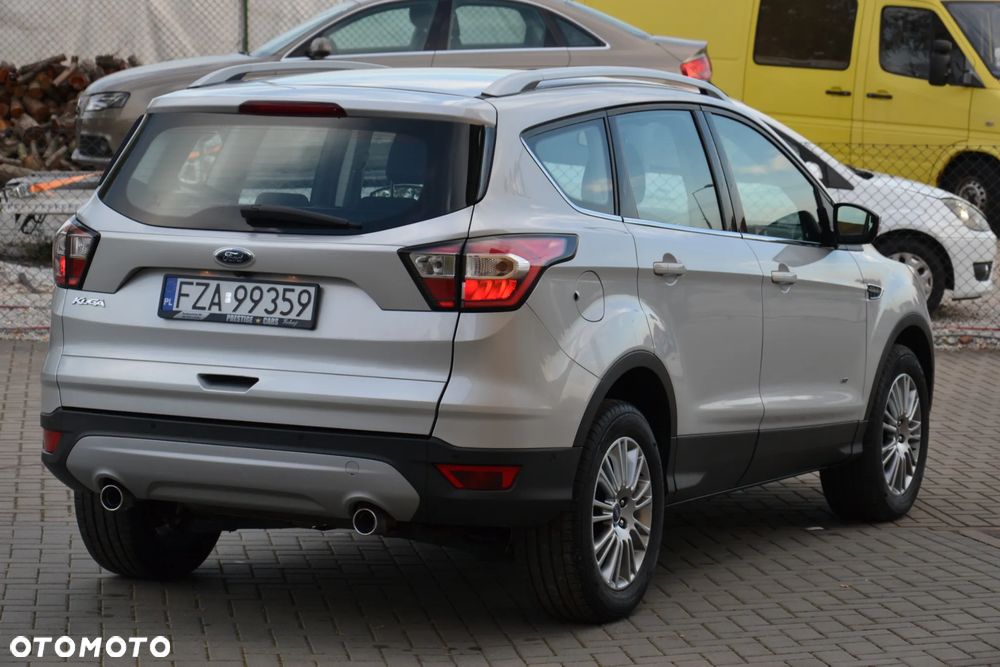 Ford Kuga 2.0 TDCi 4x4 Black & Silver - 11