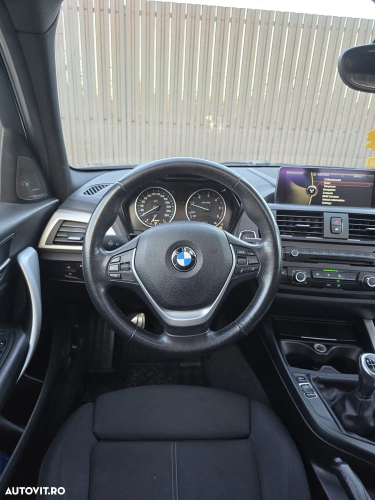 BMW Seria 1 118d DPF - 12