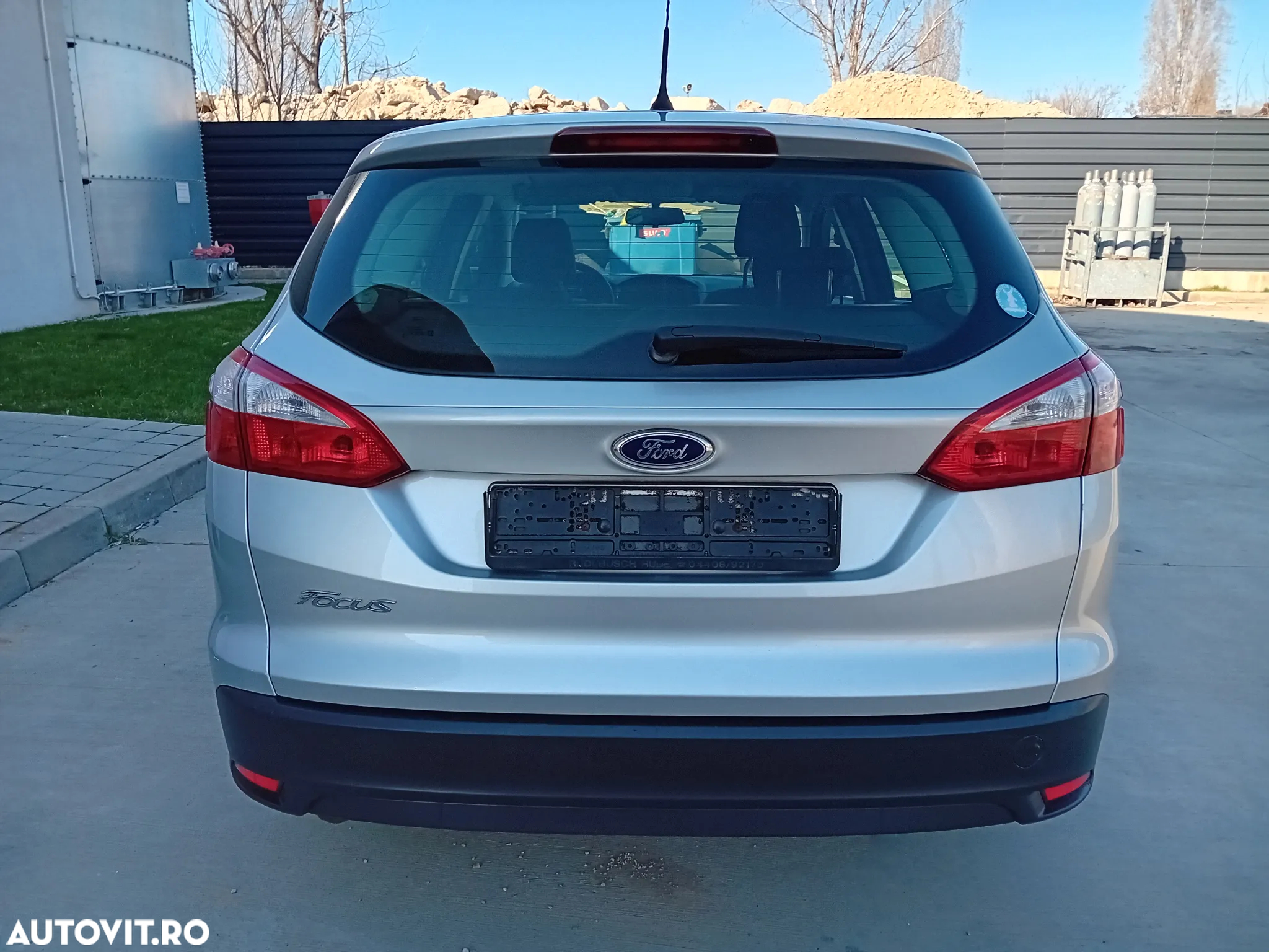 Ford Focus Turnier 1.6 TDCi DPF Start-Stopp-System SYNC Edition - 19