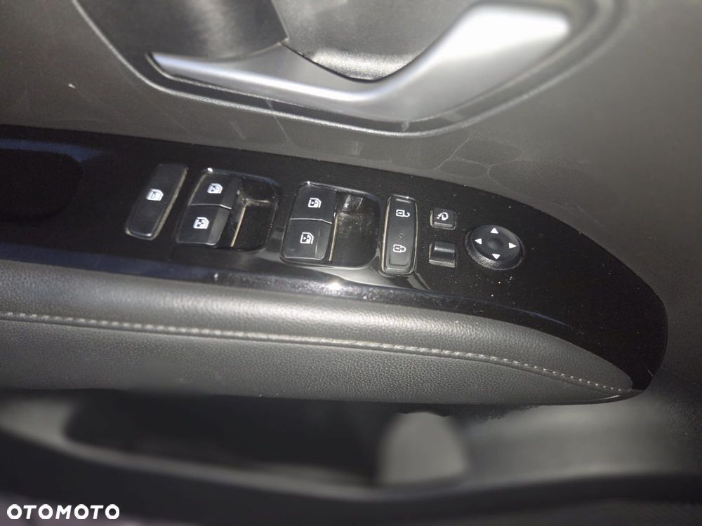 Hyundai Tucson 1.6 CRDi 48V-Hybrid 4WD DCT Select - 21